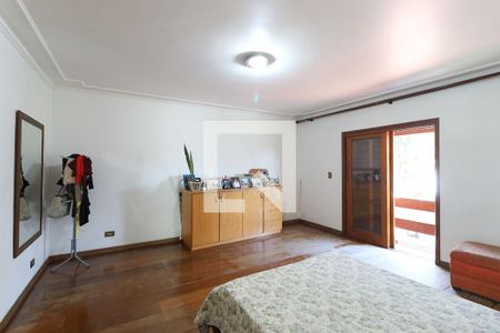 Casa de condomínio à venda com 600m², 6 quartos e 6 vagasSuíte 3