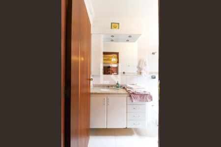 Casa de condomínio à venda com 600m², 6 quartos e 6 vagasBanheiro da Suíte 1