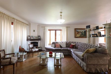 Sala de casa de condomínio à venda com 6 quartos, 600m² em Barro Branco (zona Norte), São Paulo