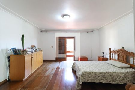 Casa de condomínio à venda com 600m², 6 quartos e 6 vagasSuíte 3
