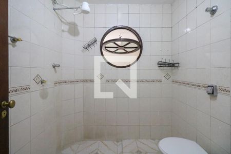 Banheiro de casa à venda com 2 quartos, 500m² em Santa Maria, São Caetano do Sul