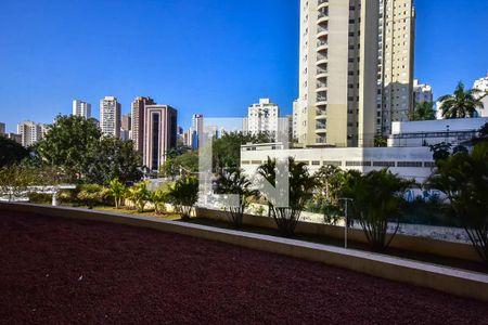 Vista do Quarto de apartamento para alugar com 1 quarto, 40m² em Super Quadra Morumbi, São Paulo