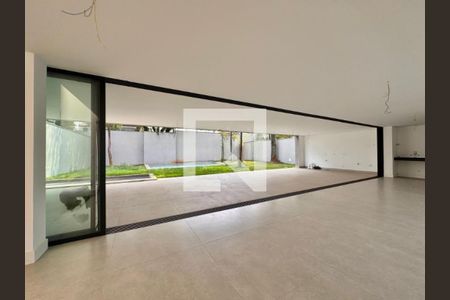 Casa de Condomínio à venda com 4 quartos, 845m² em Chácara Santo Antônio, São Paulo
