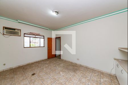 Quarto 1 de apartamento à venda com 2 quartos, 500m² em Tirol, Contagem