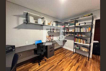 Apartamento à venda com 3 quartos, 158m² em Cambuí, Campinas