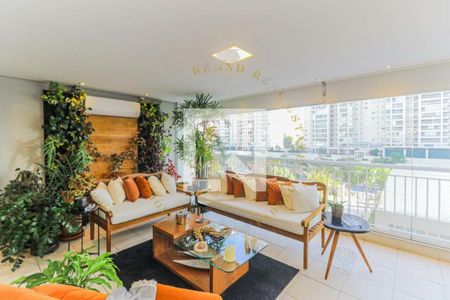Apartamento à venda com 3 quartos, 195m² em Santo Amaro, São Paulo