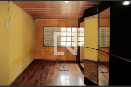 Suíte 1 de casa à venda com 3 quartos, 100m² em Rubem Berta, Porto Alegre