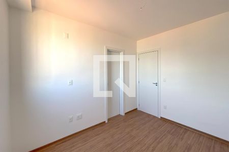 Suíte 1 de apartamento à venda com 2 quartos, 59m² em Alto Barroca, Belo Horizonte