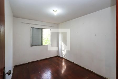 Quarto 2 de apartamento para alugar com 2 quartos, 58m² em Jardim Ana Maria, São Paulo