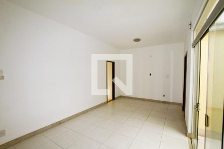 Sala de casa à venda com 4 quartos, 366m² em Salgado Filho, Belo Horizonte