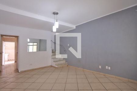 Sala de casa para alugar com 2 quartos, 124m² em Água Rasa, São Paulo