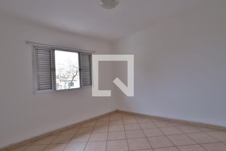 Quarto 2 de casa para alugar com 2 quartos, 124m² em Água Rasa, São Paulo