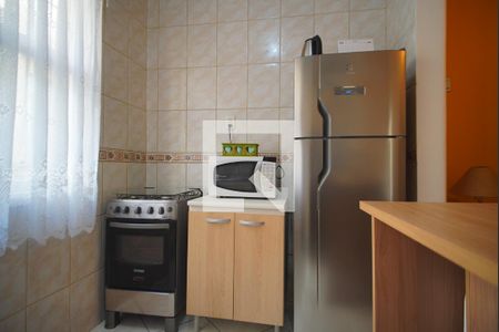 Cozinha de apartamento à venda com 1 quarto, 40m² em São Geraldo, Porto Alegre