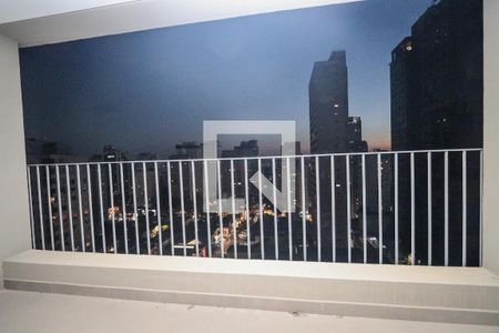 Varanda de kitnet/studio à venda com 1 quarto, 58m² em Jardins, São Paulo