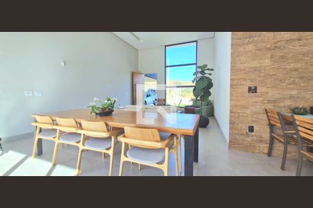 Sala de casa de condomínio para alugar com 3 quartos, 233m² em Novo Santos Dumont , Lagoa Santa