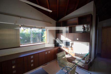 Escritório de casa para alugar com 4 quartos, 800m² em Núcleo Bandeirante, Brasília