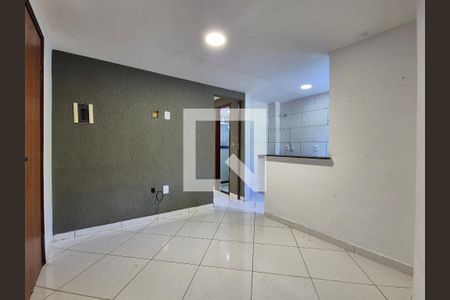 Sala  de apartamento para alugar com 1 quarto, 35m² em Recreio dos Bandeirantes, Rio de Janeiro