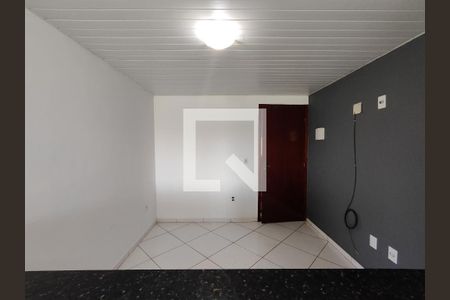 Sala de apartamento para alugar com 2 quartos, 45m² em Recreio dos Bandeirantes, Rio de Janeiro