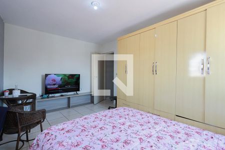 Quarto 1 de casa à venda com 2 quartos, 160m² em Vila Romero, São Paulo