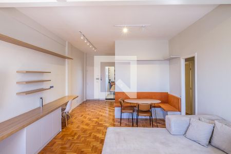 Sala de apartamento para alugar com 2 quartos, 90m² em Centro, Belo Horizonte