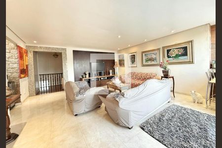 Sala de apartamento à venda com 4 quartos, 200m² em Santo Antônio, Belo Horizonte