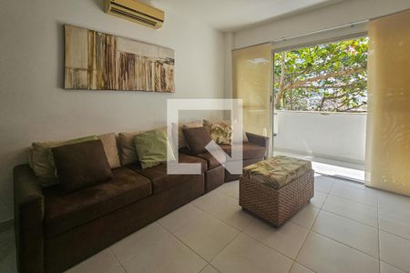 Sala de apartamento para alugar com 3 quartos, 80m² em Tortuga, Guarujá