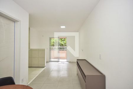 Sala/Quarto de kitnet/studio para alugar com 1 quarto, 34m² em Jardim Ampliacao, São Paulo