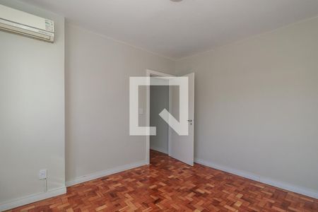 Quarto 2 de apartamento à venda com 2 quartos, 70m² em Passo D’areia, Porto Alegre