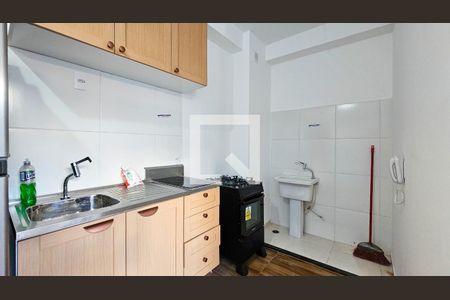 Cozinha de apartamento para alugar com 1 quarto, 35m² em Socorro, São Paulo