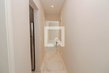 Corredor de apartamento à venda com 3 quartos, 98m² em Leme, Rio de Janeiro