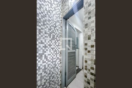 Banheiro de casa para alugar com 1 quarto, 35m² em Brás, São Paulo