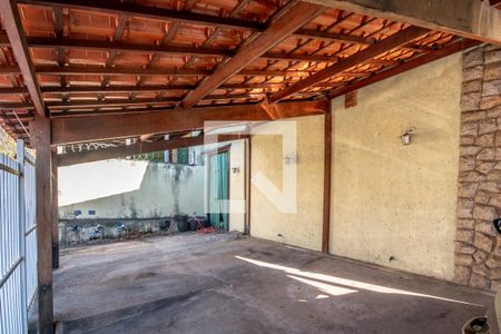 Casa à venda com 90m², 2 quartos e 1 vagaGaragem