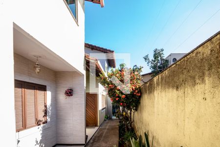 Casa à venda com 90m², 2 quartos e 1 vagaÁrea Externa