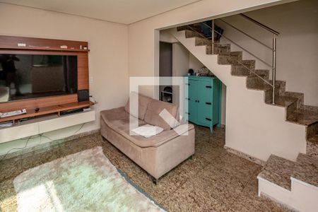 Sala de casa à venda com 2 quartos, 90m² em Copacabana, Belo Horizonte