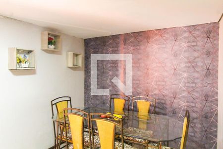 Cozinha de casa à venda com 4 quartos, 120m² em Guajuviras, Canoas