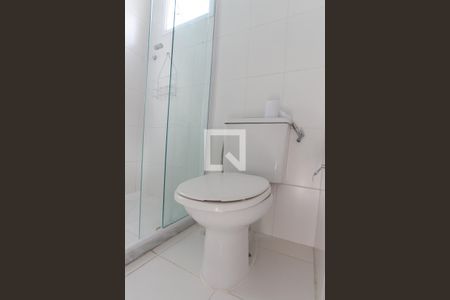 Banheiro da Suíte de apartamento para alugar com 2 quartos, 62m² em Vila Guilherme, São Paulo