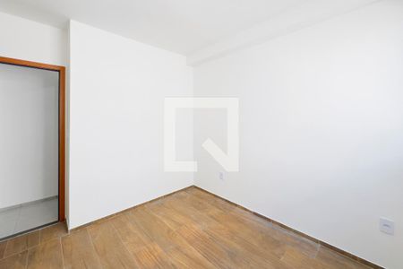 Quarto 2 de apartamento para alugar com 2 quartos, 42m² em Parque dos Ipes, São José dos Campos