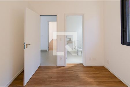 Suíte 1 de apartamento à venda com 2 quartos, 61m² em Grajaú, Belo Horizonte