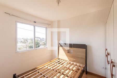 Quarto 2 de apartamento para alugar com 2 quartos, 50m² em Novo Mundo, Curitiba