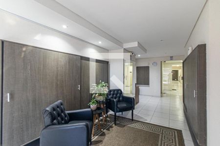 Hall de Entrada de apartamento para alugar com 2 quartos, 50m² em Novo Mundo, Curitiba