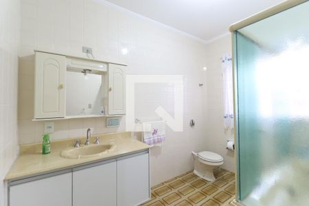 Banheiro/Suite de casa para alugar com 3 quartos, 250m² em Vila Nelson, São Paulo