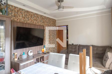 Sala de casa para alugar com 2 quartos, 350m² em Vila Nova Bonsucesso, Guarulhos