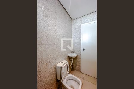 Banheiro de kitnet/studio para alugar com 1 quarto, 30m² em Mooca, São Paulo