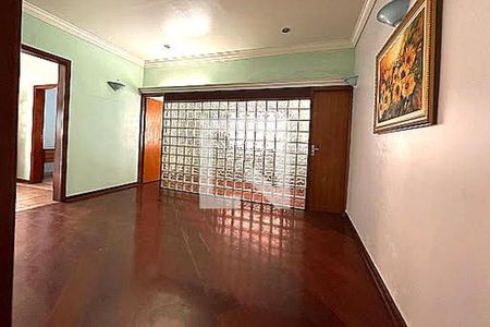 Casa à venda com 4 quartos, 367m² em Santa Cecilia, São Paulo