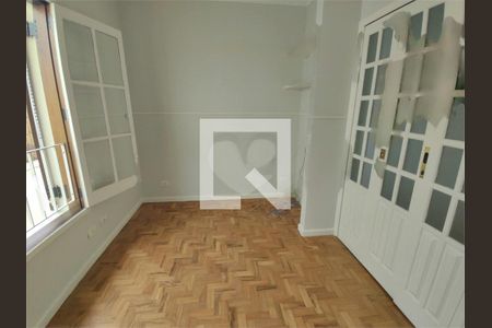 Casa de Condomínio à venda com 3 quartos, 180m² em Vila Elvira, São Paulo