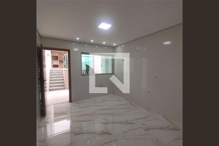 Casa à venda com 3 quartos, 200m² em Vila Salete, São Paulo