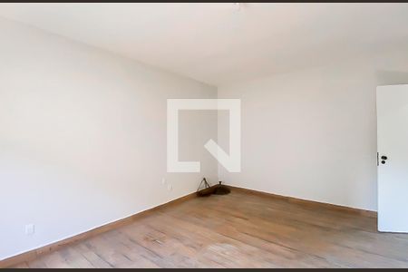 Quarto 1 de casa para alugar com 5 quartos, 550m² em Vila Paranagua, São Paulo