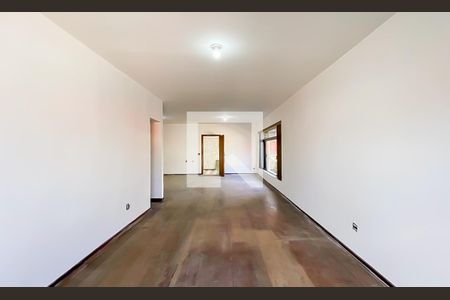 Sala de casa para alugar com 5 quartos, 550m² em Vila Paranagua, São Paulo