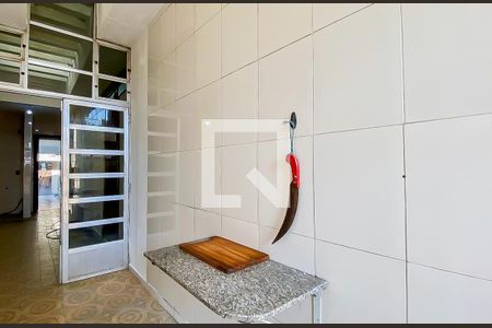 Área de Serviço de casa para alugar com 5 quartos, 550m² em Vila Paranagua, São Paulo