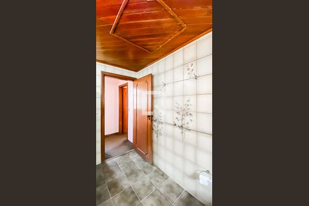 Banheiro da Suíte 1 de casa para alugar com 5 quartos, 550m² em Vila Paranagua, São Paulo